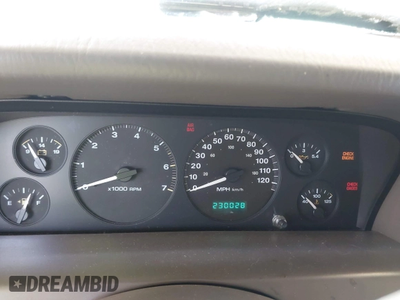 1999 Jeep Grand Cherokee Limited z VIN 1J4GW68N0XC512229, wystawiony jako IAAI lot #42189815 z przebiegiem 230 028 mil mil oraz . Historia ofert i sprzedaży dostępna na DreamBid. Obrazek 7.