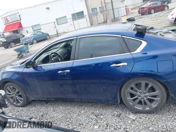 2018 Nissan Altima 2.5 S with VIN 1N4AL3AP9JC277082, listed as a IAAI auction lot 41520238 with 67,984 mi miles. Bid and sale history available at carsss.com. Image 14.