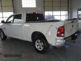 2020 Ram 1500 SLT z VIN 1C6RR7TT0LS100966, wystawiony jako Copart lot #49731415 z przebiegiem 76 135 mil mil oraz Szkoda całkowita • Salvage title. Historia ofert i sprzedaży dostępna na DreamBid. Obrazek 4.