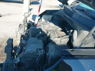 2019 Kia Sorento LX with VIN 5XYPGDA36KG546132, listed as a IAAI auction lot 43161213 with 146,130 mi miles and . Bid and sale history available at DreamBid. Image 20.