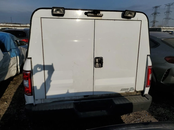 2018 Ford F-150 XL with VIN 1FTEX1CB4JKF05971, listed as a Copart auction lot 52360795 with 124,920 mi miles and Clean Title. Bid and sale history available at carsss.com. Image 6.