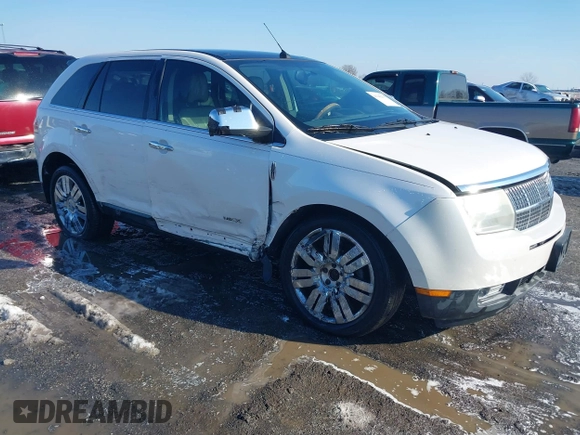 2009 Lincoln MKX with VIN 2LMDU68C49BJ03277, listed as a IAAI auction lot 41342935 with 140,674 mi miles. Bid and sale history available at carsss.com. Image 1.