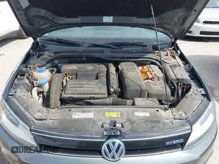 2013 Volkswagen Jetta Hybrid SE с VIN 3VW637AJ5DM263330, выставлен на аукционе IAAI как лот 42540756 с пробегом 109 164 миль миль и . История ставок и продаж доступна на DreamBid. Изображение 10.