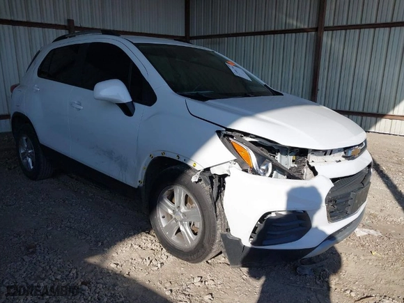 2021 Chevrolet Trax LT with VIN KL7CJLSM9MB374724, listed as a IAAI auction lot 41096794 with 65,354 mi miles. Bid and sale history available at carsss.com. Image 1.