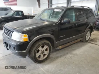 2002 Ford Explorer XLT z VIN 1FMZU73E62UC79442, wystawiony jako Copart lot #49327945 z przebiegiem 223 283 mil mil oraz Czysty tytuł • Clean title. Historia ofert i sprzedaży dostępna na DreamBid. Obrazek 1.