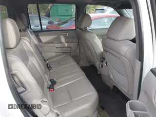 2015 Honda Pilot EX-L with VIN 5FNYF4H51FB010541, listed as a IAAI auction lot 40893246 with 215,295 mi miles and . Bid and sale history available at carsss.com. Image 8.