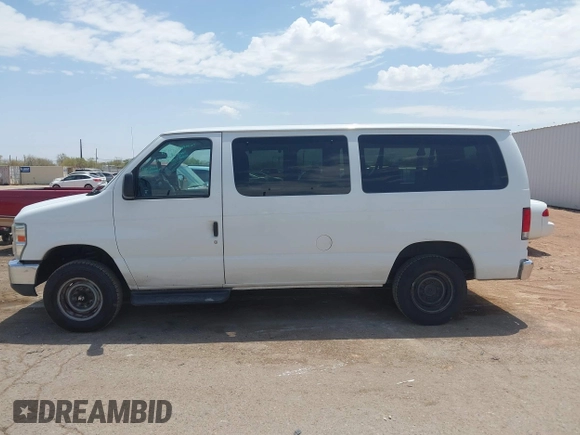 2014 Ford Econoline Passenger XL with VIN 1FBNE3BL8EDA14636, listed as a IAAI auction lot 42652318 with 120,829 mi miles and . Bid and sale history available at DreamBid. Image 14.
