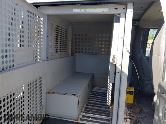 2017 Chevrolet Express Cargo with VIN 1GCZGHFF2H1117517, listed as a IAAI auction lot 42126231 with 289,653 mi miles and . Bid and sale history available at DreamBid. Image 8.