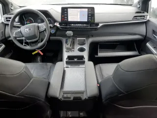 2023 Toyota Sienna XSE 25th Anniversary with VIN 5TDCSKFC5PS085199, listed as a Copart auction lot 44736984 with 20,308 mi miles and . Bid and sale history available at DreamBid. Image 8.