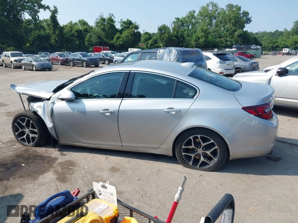 2017 Buick Regal Sport Touring with VIN 2G4GL5EX2H9153775, listed as a IAAI auction lot 42482030 with 375,142 mi miles and . Bid and sale history available at DreamBid. Image 15.