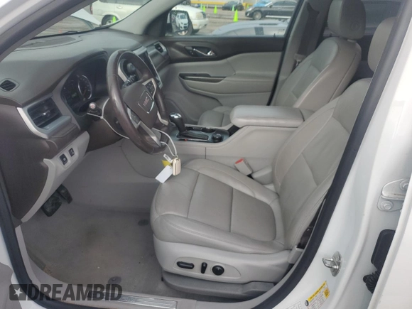 2017 GMC Acadia SLT with VIN 1GKKNMLS1HZ231936, listed as a Copart auction lot 58483905 with 153,001 mi miles and Salvage title. Bid and sale history available at DreamBid. Image 7.