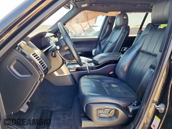 2014 Land Rover Range Rover HSE with VIN SALGS2WF1EA182740, listed as a Copart auction lot 61433785 with 153,874 mi miles and Salvage title. Bid and sale history available at DreamBid. Image 7.