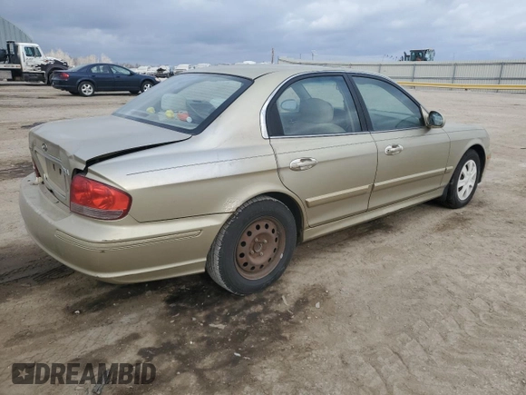 2004 Hyundai Sonata with VIN KMHWF25S74A954111, listed as a Copart auction lot 86646414 with 139,588 mi miles and Salvage Title. Bid and sale history available at carsss.com. Image 3.
