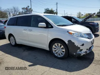 2012 Toyota Sienna XLE with VIN 5TDDK3DC6CS045186, listed as a Copart auction lot 51978615 with 192,105 mi miles and Clean Title. Bid and sale history available at carsss.com. Image 4.
