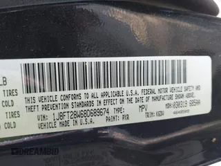 2008 Jeep Patriot Sport with VIN 1J8FT28W68D689674, listed as a IAAI auction lot 41918466 with 123,546 mi miles. Bid and sale history available at carsss.com. Image 9.