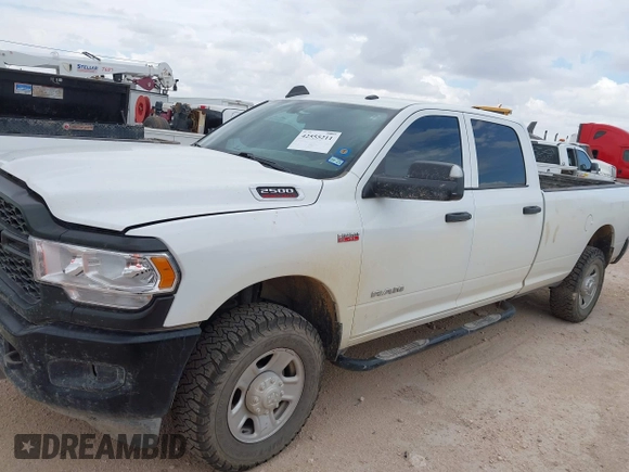 2022 Ram 2500 Tradesman with VIN 3C6UR5HJ8NG345403, listed as a IAAI auction lot 42555211 with 122,363 mi miles and . Bid and sale history available at DreamBid. Image 14.