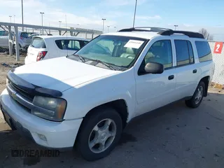 2006 Chevrolet TrailBlazer LS with VIN 1GNET16S466149892, listed as a IAAI auction lot 41666448 with 203,772 mi miles and . Bid and sale history available at DreamBid. Image 2.