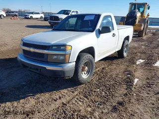 2006 Chevrolet Colorado LS with VIN 1GCCS148568231113, listed as a IAAI auction lot 41390082 with 125,131 mi miles. Bid and sale history available at carsss.com. Image 2.