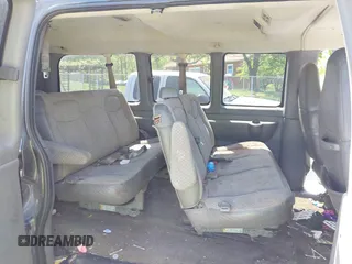 2003 Chevrolet Express Passenger with VIN 1GAHG35U631142890, listed as a IAAI auction lot 42086091 with 127,191 mi miles and . Bid and sale history available at DreamBid. Image 8.