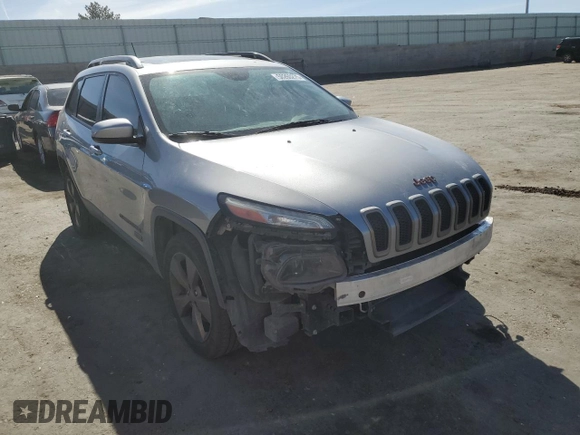 2017 Jeep Cherokee Latitude с VIN 1C4PJLCS3HW514430, выставлен на аукционе Copart как лот 50260275 с пробегом 120 021 миль миль и Списание • Salvage title. История ставок и продаж доступна на DreamBid. Изображение 4.