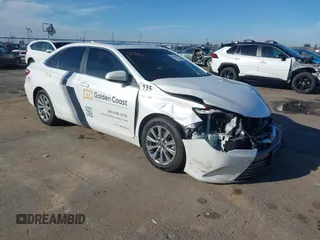 2017 Toyota Camry Hybrid LE with VIN 4T1BD1FK7HU202202, listed as a IAAI auction lot 41260595 with 114,278 mi miles. Bid and sale history available at carsss.com. Image 1.