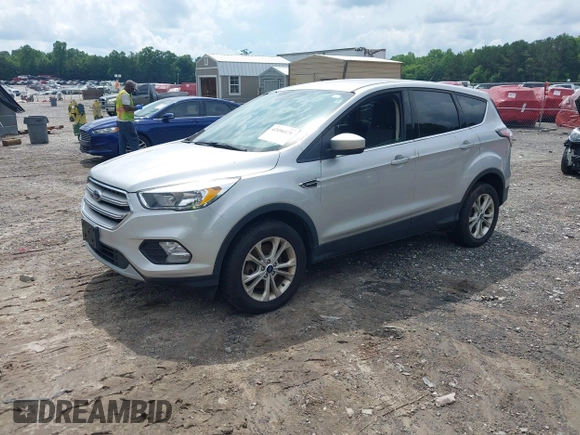 2017 Ford Escape SE z VIN 1FMCU9GD3HUA74463, wystawiony jako IAAI lot #42496171 z przebiegiem 160 534 mil mil oraz . Historia ofert i sprzedaży dostępna na DreamBid. Obrazek 17.