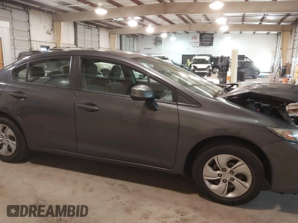 2013 Honda Civic LX z VIN 2HGFB2F50DH559408, wystawiony jako IAAI lot #41608166 z przebiegiem 155 745 mil mil oraz . Historia ofert i sprzedaży dostępna na DreamBid. Obrazek 13.