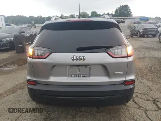 2019 Jeep Cherokee Latitude Plus with VIN 1C4PJLLB4KD332898, listed as a Copart auction lot 55090475 with 93,558 mi miles and Salvage title. Bid and sale history available at DreamBid. Image 6.
