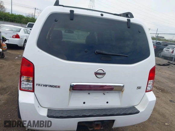 2007 Nissan Pathfinder SE with VIN 5N1AR18W97C640012, listed as a IAAI auction lot 42062693 with 298,370 mi miles. Bid and sale history available at carsss.com. Image 16.