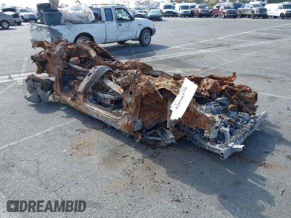 2024 Volvo XC40 Plus z VIN YV4ER3XL4R2263975, wystawiony jako IAAI lot #42098379 z przebiegiem Nie podano mil oraz . Historia ofert i sprzedaży dostępna na DreamBid. Obrazek 1.