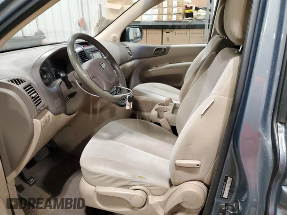 2009 Kia Sedona LX with VIN KNDMB233X96300720, listed as a Copart auction lot 52724825 with 134,502 mi miles and Clean Title. Bid and sale history available at carsss.com. Image 7.