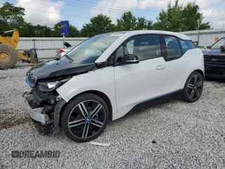 2016 BMW i3 with VIN WBY1Z4C57GV508390, listed as a Copart auction lot 58803825 with 56,784 mi miles and Salvage title. Bid and sale history available at DreamBid. Image 1.