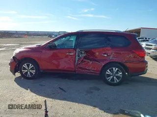 2017 Nissan Pathfinder SV with VIN 5N1DR2MMXHC650993, listed as a IAAI auction lot 41460677 with 176,033 mi miles. Bid and sale history available at carsss.com. Image 14.