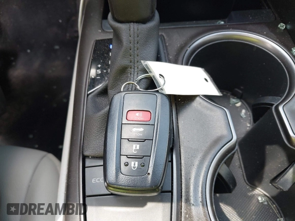 2023 Toyota Camry SE z VIN 4T1T11AK9PU721786, wystawiony jako IAAI lot #42279812 z przebiegiem 30 707 mil mil oraz . Historia ofert i sprzedaży dostępna na DreamBid. Obrazek 11.