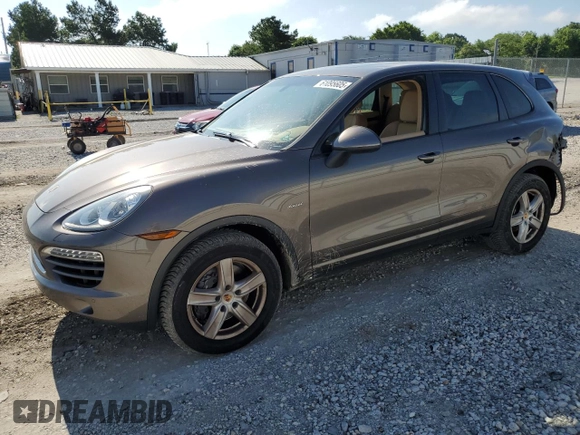 2014 Porsche Cayenne Diesel z VIN WP1AF2A20ELA30280, wystawiony jako Copart lot #61095605 z przebiegiem 104 580 mil mil oraz Czysty tytuł • Clean title. Historia ofert i sprzedaży dostępna na DreamBid. Obrazek 1.