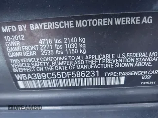 2013 BMW 3 Series 335i xDrive z VIN WBA3B9C55DF586231, wystawiony jako IAAI lot #41302520 z przebiegiem 123 173 mil mil oraz . Historia ofert i sprzedaży dostępna na DreamBid. Obrazek 9.