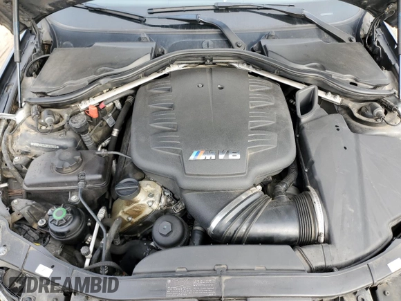 2011 BMW M3 z VIN WBSPM9C54BE202949, wystawiony jako Copart lot #45287265 z przebiegiem 78 524 mil mil oraz Szkody całkowita. Historia ofert i sprzedaży dostępna na DreamBid. Obrazek 11.