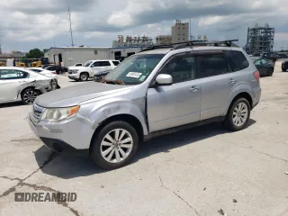 2012 Subaru Forester X Premium with VIN JF2SHADC6CH402379, listed as a Copart auction lot 61691415 with 163,895 mi miles and Clean title. Bid and sale history available at DreamBid. Image 1.