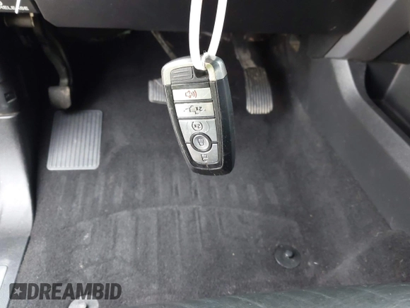 2019 Ford F-250 XL with VIN 1FT7W2BT3KED98410, listed as a IAAI auction lot 42166835 with 187,659 mi miles and . Bid and sale history available at DreamBid. Image 11.