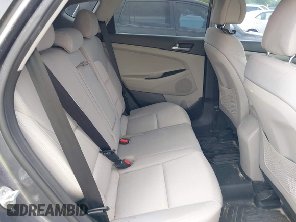 2018 Hyundai Tucson SEL with VIN KM8J33A48JU620843, listed as a IAAI auction lot 42117097 with 158,722 mi miles. Bid and sale history available at carsss.com. Image 8.