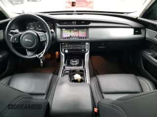 2018 Jaguar XF with VIN SAJBJ4FN8JCY54221, listed as a Copart auction lot 70035462 with 107,690 mi miles and . Bid and sale history available at DreamBid. Image 8.