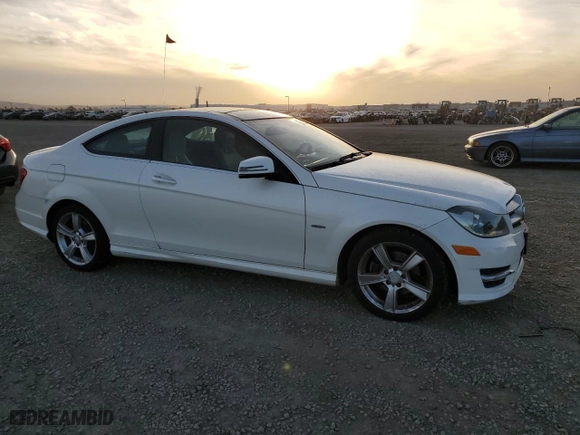 2012 Mercedes-Benz C-Class C 250 with VIN WDDGJ4HB2CF891795, listed as a Copart auction lot 89390835 with 98,830 mi miles and Clean Title. Bid and sale history available at carsss.com. Image 4.