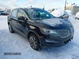 2015 Lincoln MKC with VIN 5LMTJ2AHXFUJ01440, listed as a IAAI auction lot 41526975 with 104,280 mi miles. Bid and sale history available at carsss.com. Image 1.