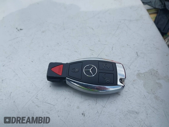 2018 Mercedes-Benz GLC with VIN WDC0G4KB0JV079007, listed as a IAAI auction lot 41910987 with 78,192 mi miles. Bid and sale history available at carsss.com. Image 11.