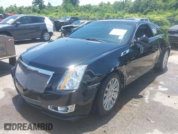 2012 Cadillac CTS Performance z VIN 1G6DJ1E31C0139231, wystawiony jako IAAI lot #42446853 z przebiegiem 102 857 mil mil oraz . Historia ofert i sprzedaży dostępna na DreamBid. Obrazek 2.