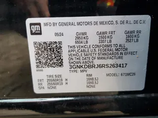 2024 Chevrolet Blazer EV eAWD LT z VIN 3GNKDBRJ6RS263417, wystawiony jako Copart lot #74949274 z przebiegiem 1 190 mil mil oraz Nie do naprawy • Non repairable. Historia ofert i sprzedaży dostępna na DreamBid. Obrazek 14.
