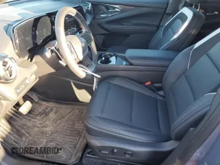 2024 Chevrolet Blazer EV eAWD LT z VIN 3GNKDBRJ3RS217088, wystawiony jako Copart lot #48150655 z przebiegiem 1 777 mil mil oraz Szkoda całkowita • Salvage title. Historia ofert i sprzedaży dostępna na DreamBid. Obrazek 7.