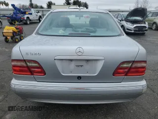 2002 Mercedes-Benz E-Class with VIN WDBJF65J02B446887, listed as a Copart auction lot 44057675 with 252,388 mi miles and Clean Title. Bid and sale history available at carsss.com. Image 6.