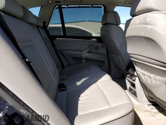 2008 BMW X5 3.0si with VIN 5UXFE43578L035198, listed as a Copart auction lot 47816195 with 142,877 mi miles and Salvage Title. Bid and sale history available at carsss.com. Image 11.