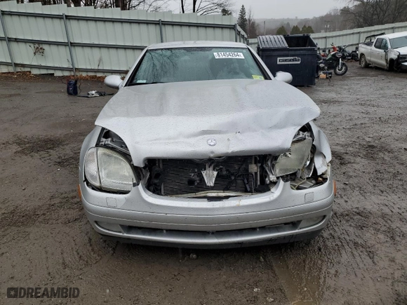 1999 Mercedes-Benz SLK-Class with VIN WDBKK47F5XF086576, listed as a Copart auction lot 81454264 with 128,339 mi miles and Salvage Title. Bid and sale history available at carsss.com. Image 5.